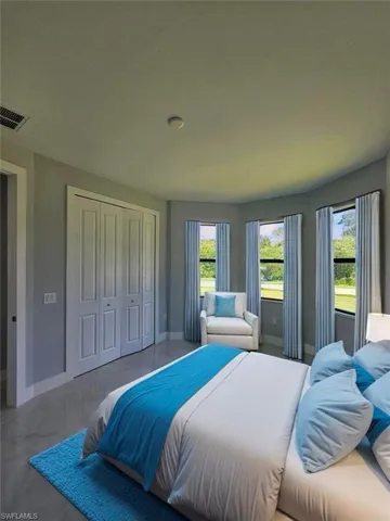 Bedroom with baseboards and a closet