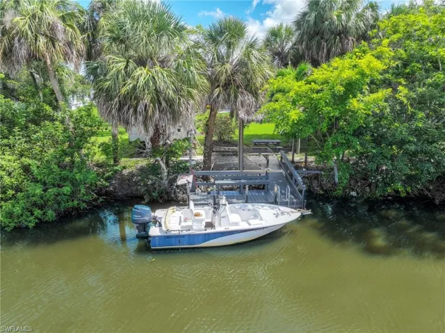 116 Sharwood Dr, Naples, Florida 34110