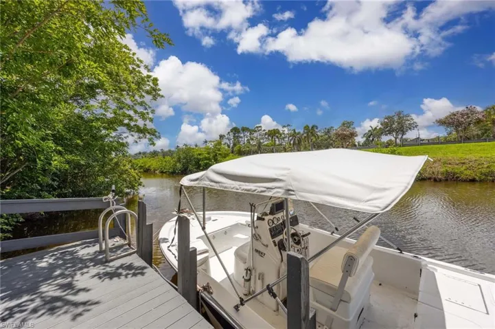 116 Sharwood Dr, Naples, Florida 34110
