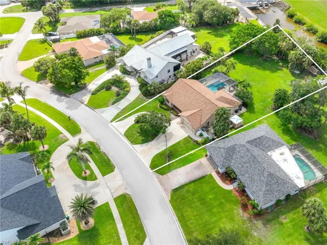 116 Sharwood Dr, Naples, Florida 34110