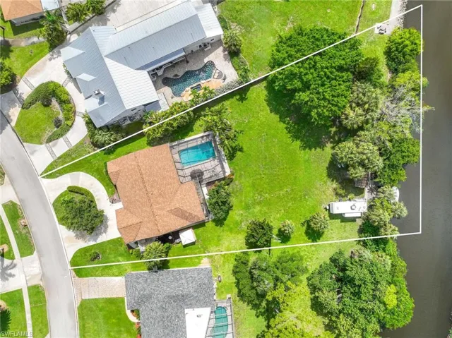 116 Sharwood Dr, Naples, Florida 34110