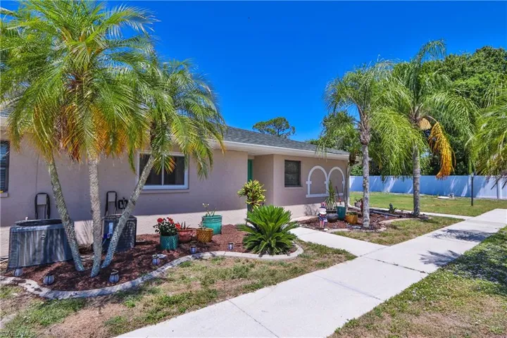 24540  Harborview  RD, Punta Gorda, FL 33980