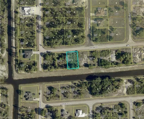1106 Fontana St E, Lehigh Acres, Florida 33974