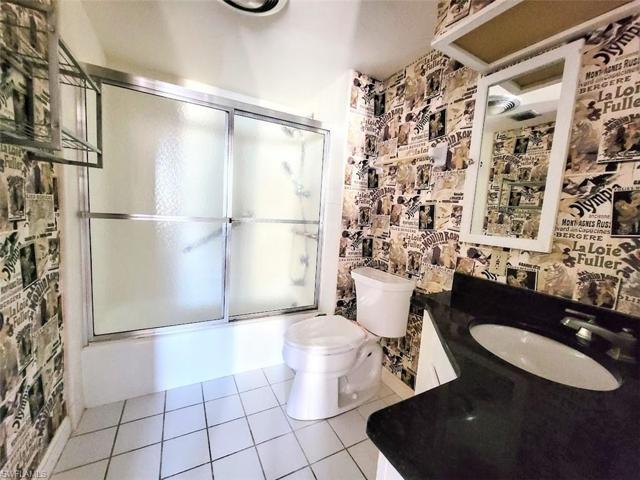 Owner's Ensuite Bathroom