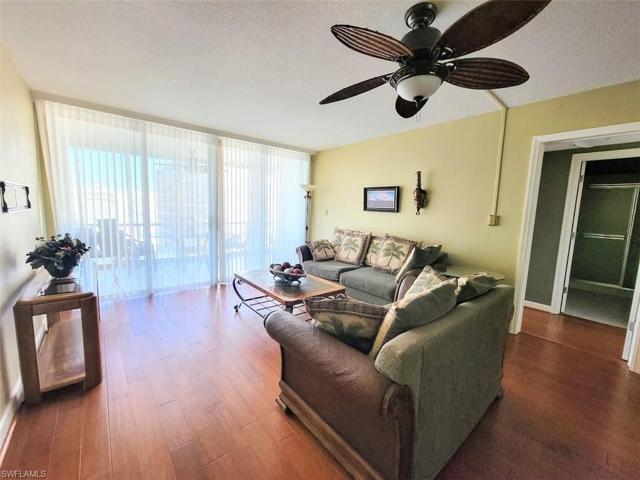 Great Room w/Views of Gulf - View #2