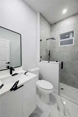 325 / 327 Gordon Ave S, Lehigh Acres, Florida 33973