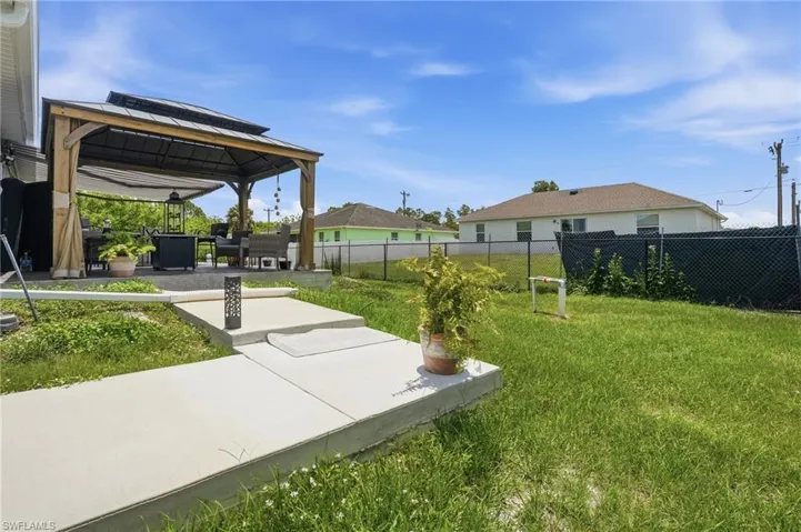 184 Peerless St, Lehigh Acres, Florida 33974
