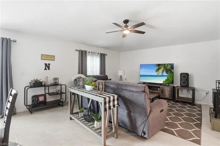 184 Peerless St, Lehigh Acres, Florida 33974