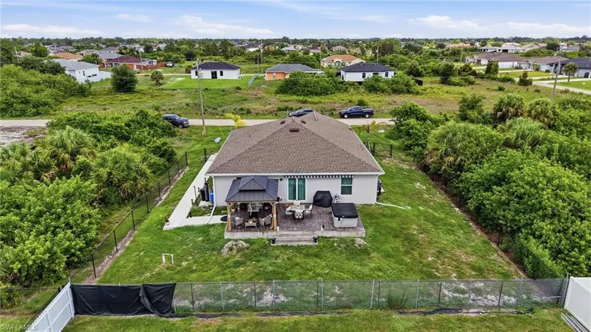 184 Peerless St, Lehigh Acres, Florida 33974
