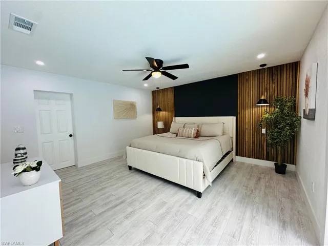 2926 Holly RD, FORT MYERS FL 33901