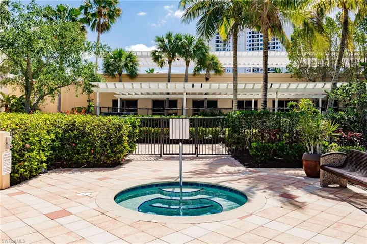 1065 Borghese Ln 1003, Naples, Florida 34114