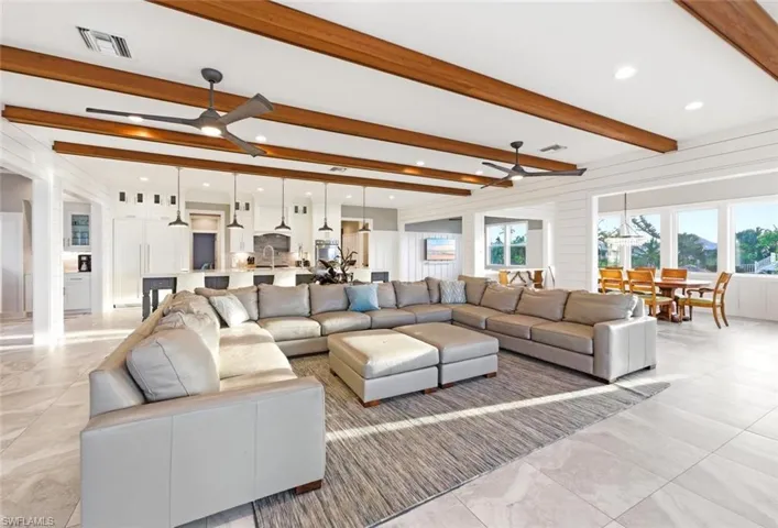 7660 Bocilla Ln, Bokeelia, Florida 33922