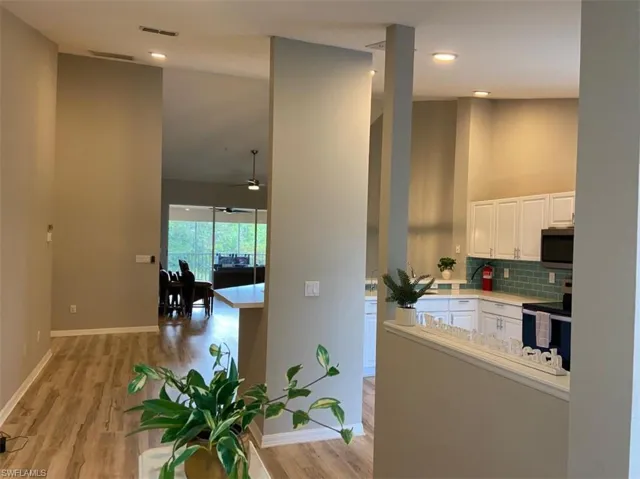 5130 Cobble Creek Ct B202, Naples, Florida 34110