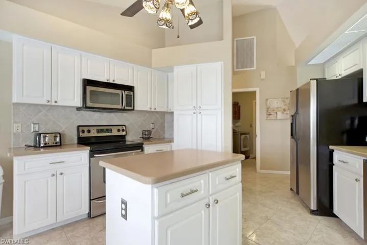 4009 Sw 25th Ct, Cape Coral, Florida 33914