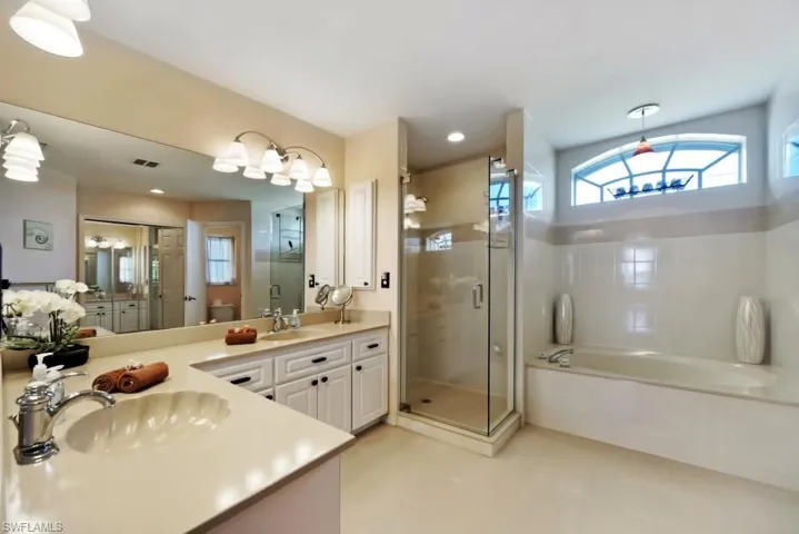 4009 Sw 25th Ct, Cape Coral, Florida 33914