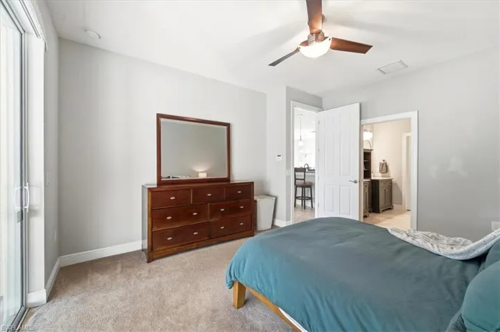 13390  Kent  ST, Naples, FL 34109