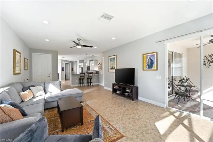 13390  Kent  ST, Naples, FL 34109