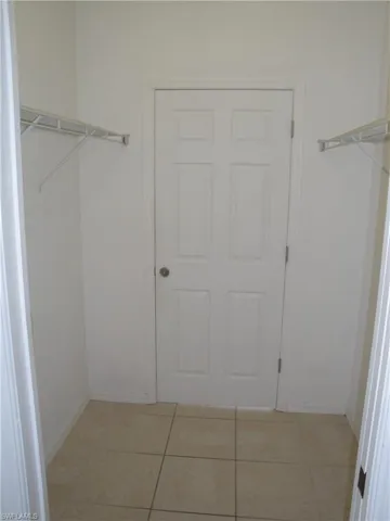 Walk in closet