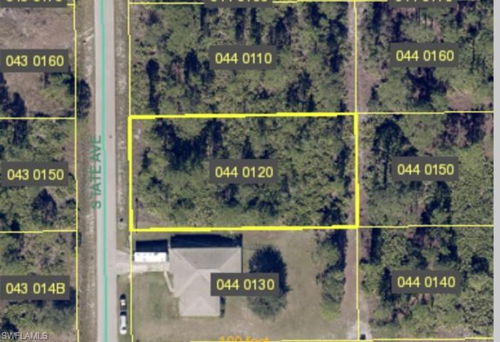 1102  State  AVE, LEHIGH ACRES, FL 33972