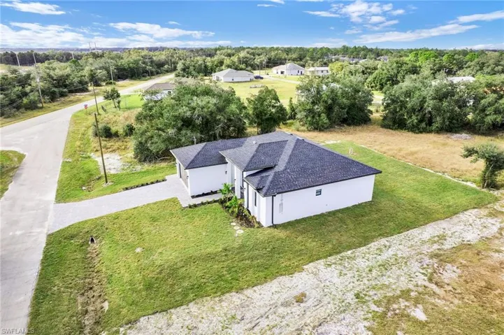 Aerial view of property and surrounding area