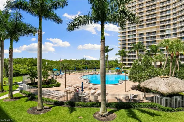 380 Seaview Ct 203, Marco Island, Florida 34145