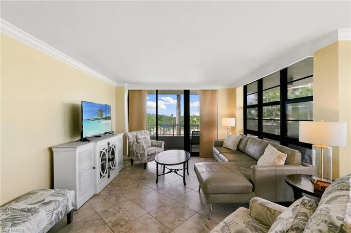 380 Seaview Ct 203, Marco Island, Florida 34145