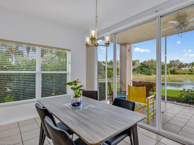 5210  Birmingham  DR, Naples, FL 34110