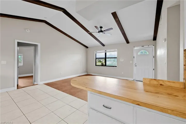 8148  San Carlos  BLVD, Fort Myers, FL 33967