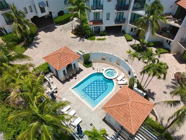 1500 5th Ave S, Naples, Florida 34102