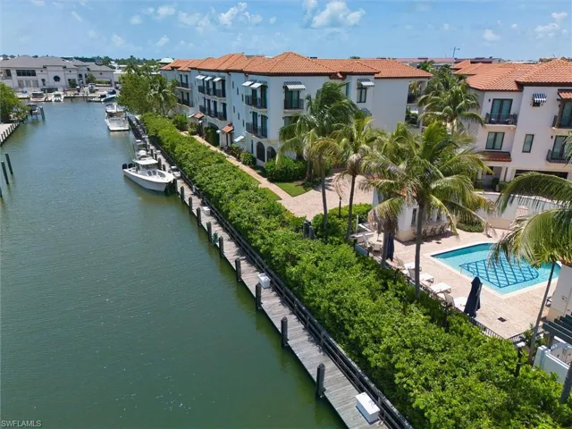 1500 5th Ave S, Naples, Florida 34102
