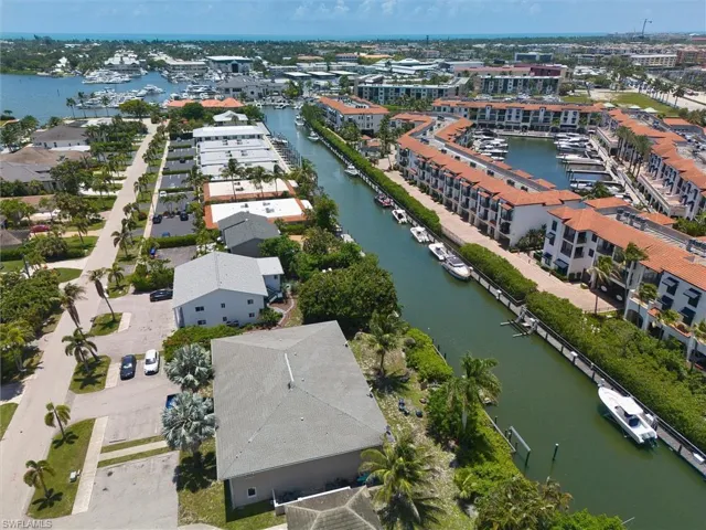 1500 5th Ave S, Naples, Florida 34102