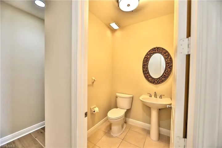 Powder room