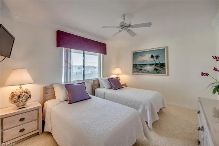 Guest bedroom