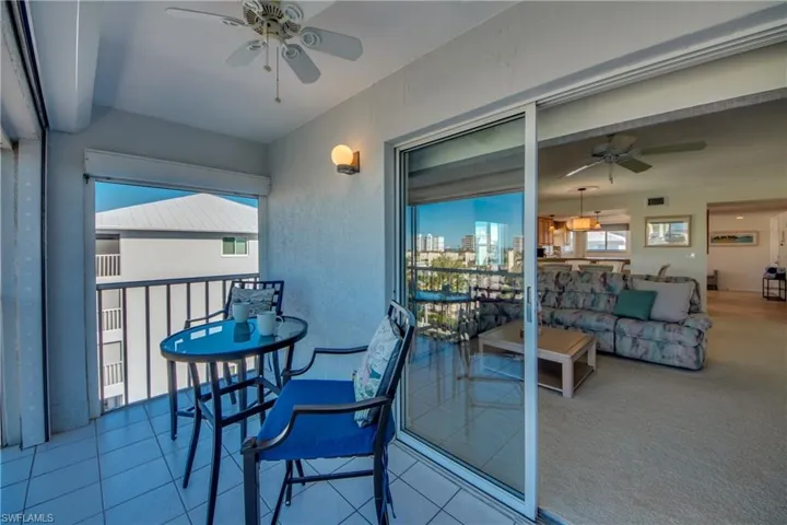 Big balcony’s off living area and master bedroom all have waterviews