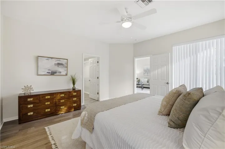 11334 Lakeland Cir, Fort Myers, Florida 33913