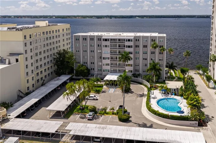 1900 Clifford St 301, Fort Myers, Florida 33901