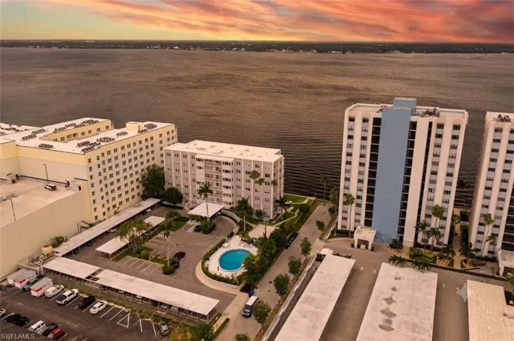 1900 Clifford St 301, Fort Myers, Florida 33901