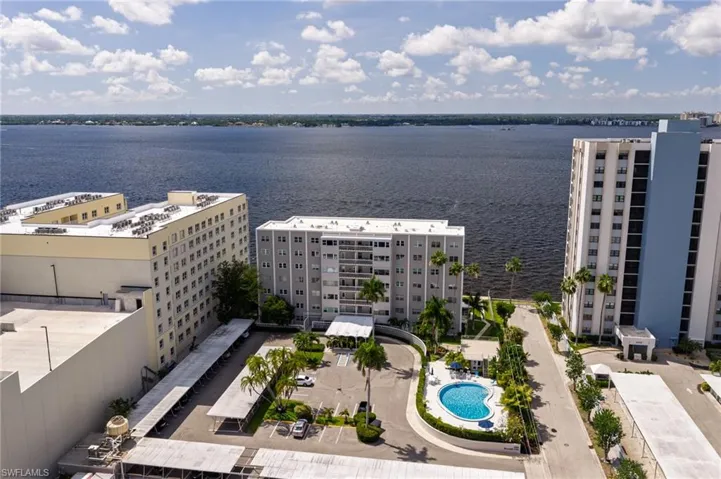 1900 Clifford St 301, Fort Myers, Florida 33901
