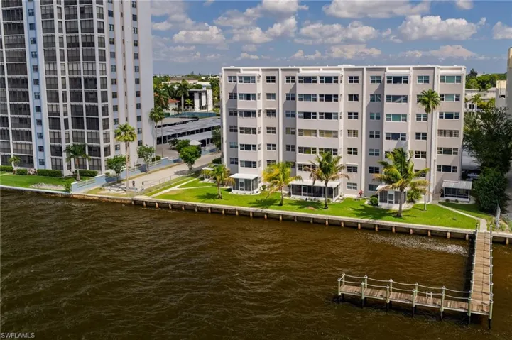 1900 Clifford St 301, Fort Myers, Florida 33901