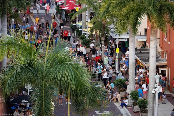 1900 Clifford St 301, Fort Myers, Florida 33901