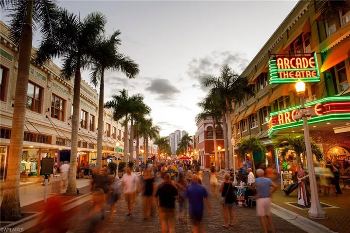 1900 Clifford St 301, Fort Myers, Florida 33901