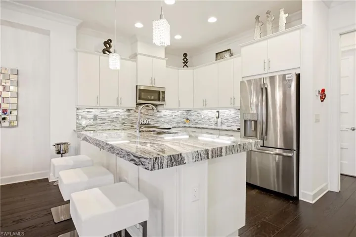 7157 Dominica Dr, Naples, Florida 34113