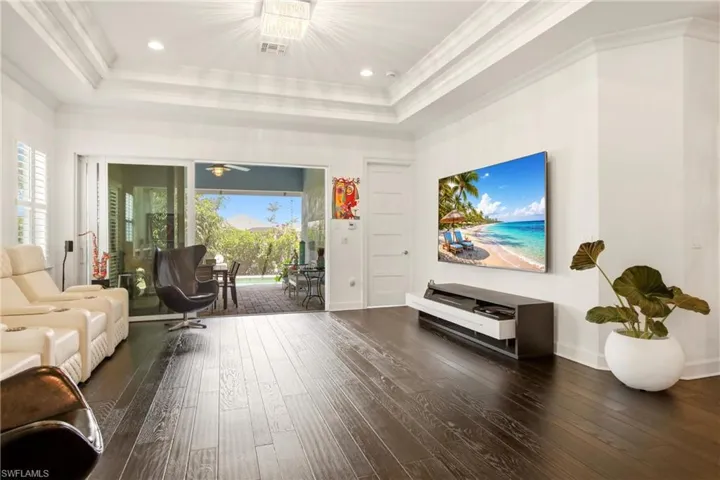 7157 Dominica Dr, Naples, Florida 34113