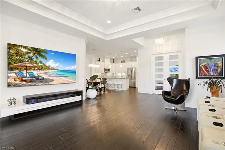 7157 Dominica Dr, Naples, Florida 34113