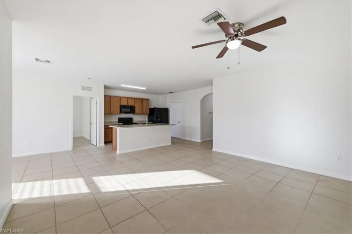 226 Ne 9th Ave, Cape Coral, Florida 33909