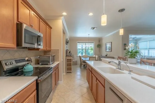 8412 Benelli Ct, Naples, Florida 34114