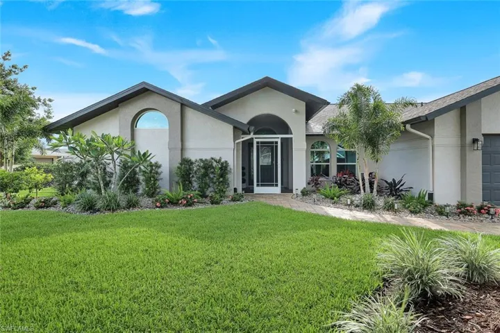 204 Se 20th Pl, Cape Coral, Florida 33990