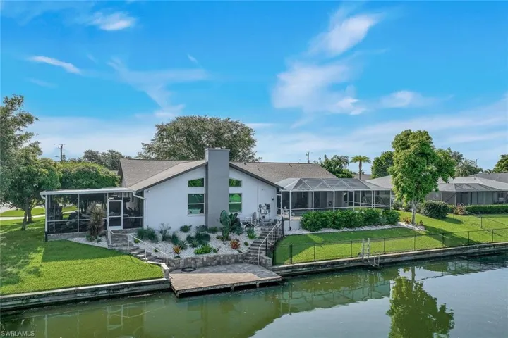 204 Se 20th Pl, Cape Coral, Florida 33990