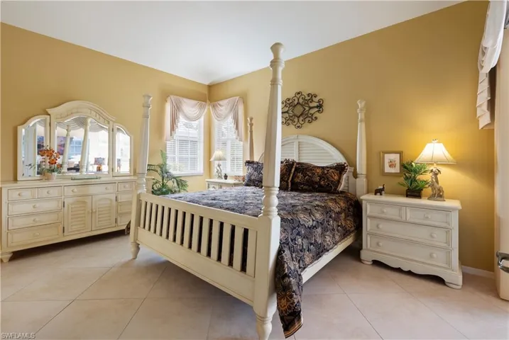 2110  Faliron  RD, North Fort Myers, FL 33917