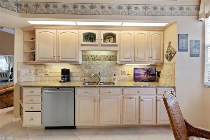 2110  Faliron  RD, North Fort Myers, FL 33917